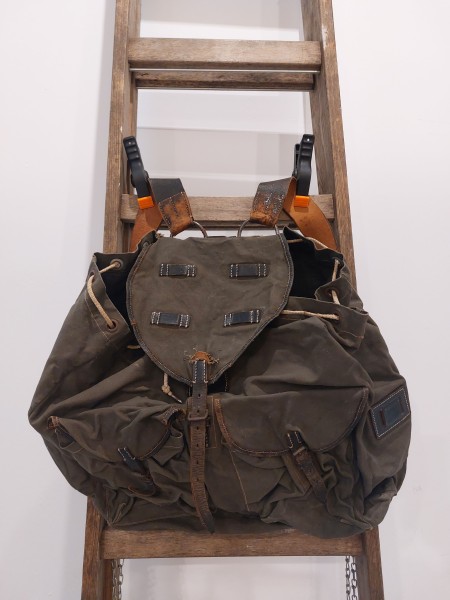 Polizei Rucksack von 1951 - ähnlich der Wehrmacht Hersteller A.Kind Hunstig - Original