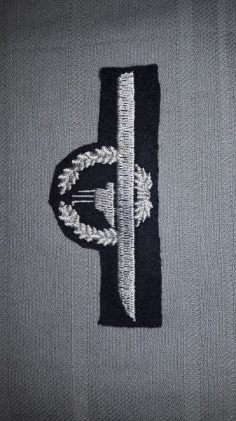 Tätigkeitsabzeichen U-Boot Personal Silber auf blau Filz