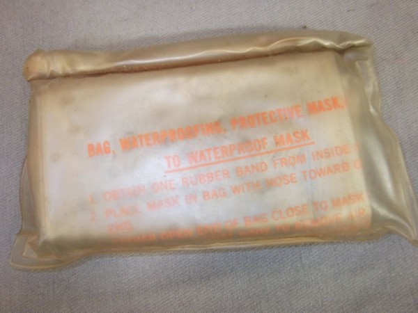 Paper, Chemical Agent Kit und Bag Waterprofing, Protective Mask