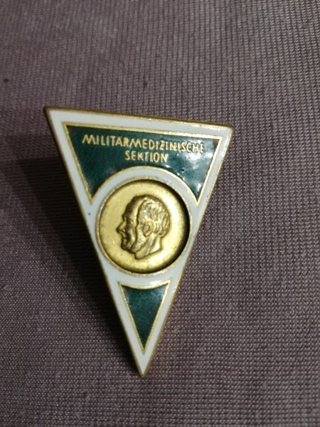 DDR NVA Absolventenabzeichen der Militärmedizinischen Sektion Ernst-Moritz-Arndt UNi Greifswa