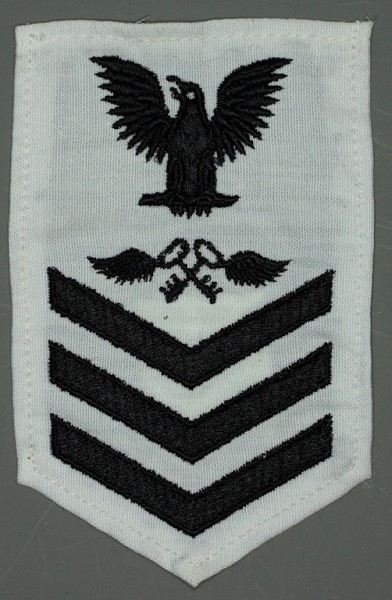 Armabzeichen für Hemden, Dienstgrad mit Laufbahnabzeichen, AK Aviation Storekeeper, Petty Officer First Class 