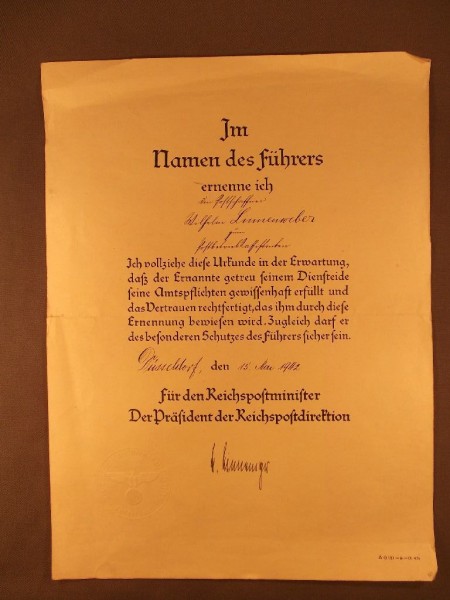 Urkundenkonvolut: Postschaffner Wilhelm Linnenweber, silbernes Treudienst- Ehrenzeichen, Bestallungsurkunde
