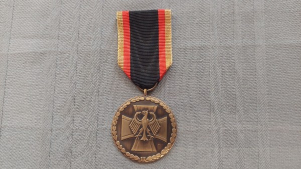 Bundeswehr Ehrenmedaille in bronze