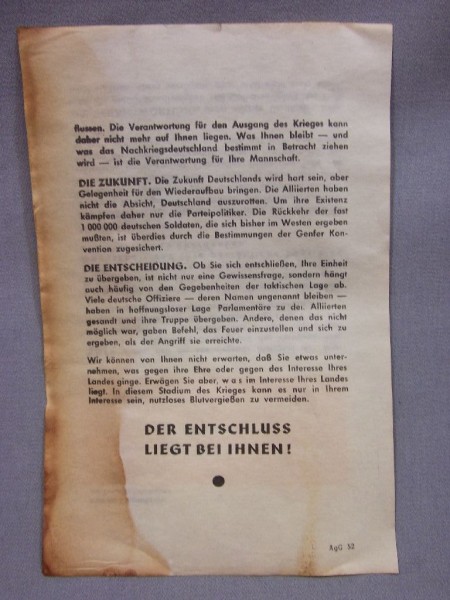 Flugblatt der Allierten als Passierschein zur Kapitulation