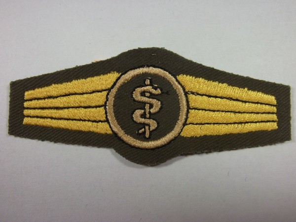 Tätigkeitsabzeichen, Sanitätspersonal, bronze auf oliv, Marine