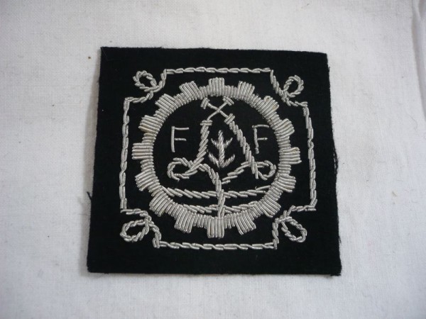 Allgemein: Lehrgangsabzeichen Feuerwehr alte Bundesländer,  Kommandant