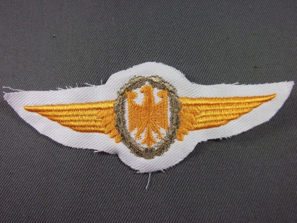 Tätigkeitsabzeichen, Militärluftfahrzeugführer bronze auf weiß Flugzeugführer Doppelschwinge