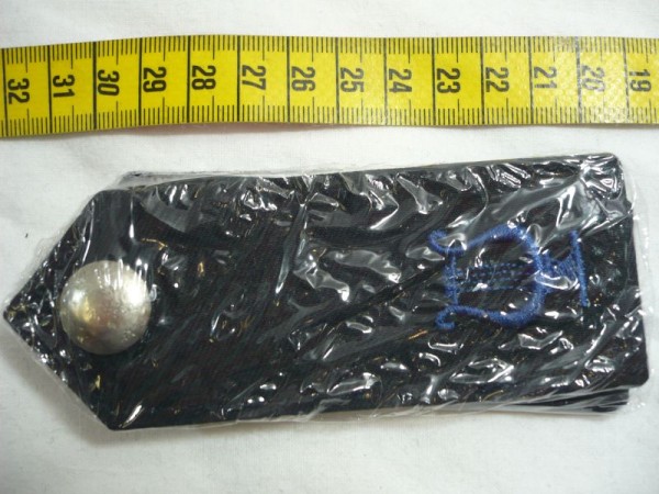 Allgemein: Schulterklappen Polizei blau, 1 blaue Lyra 27mm, Druckknopf silber geätzt
