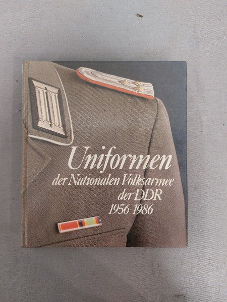 Buch: DDR Uniformen der Nationalen Volksarmee der DDR 1956-1986 - Keubke / Kunz