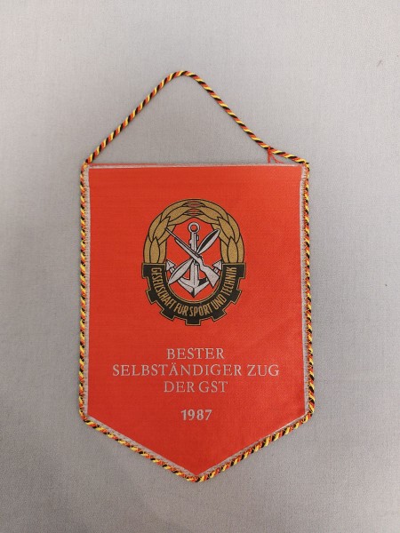 DDR Tischfahne/ Tischwimpel Bester selbständiger Zug der GST 1987