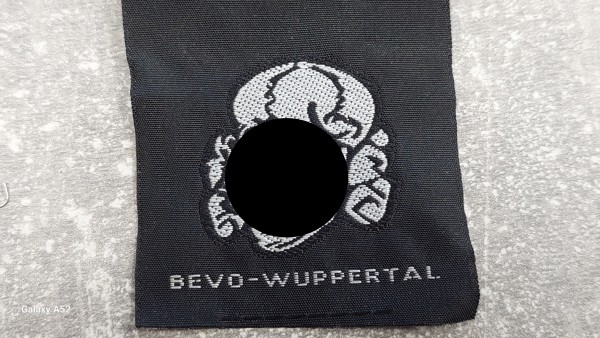 Totenkopf XX für Schiffchen und M43 Mütze Mannschaften weiß gewebt