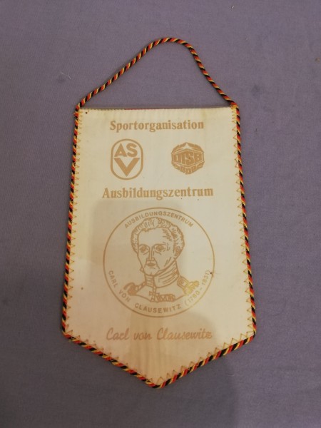 Tischfahne/ Tischwimpel DDR NVA Sportorganisation Ausbildungd´szentrum C.v.Clausewitz