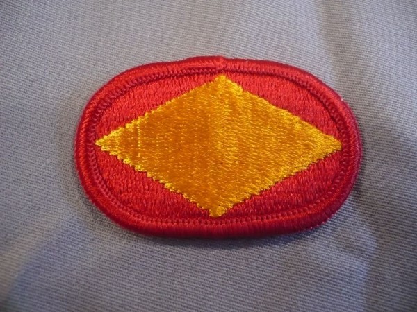 Brustabzeichen, Background Trimming, Oval, 18th Airborne Corps Artillery HHB Headquarters and Headquarters Battery