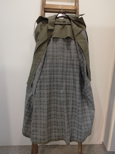 DDR Poncho - Regenumhang - Landstreitkräfte NVA Grösse g44 Original