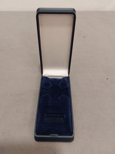 Etui für Kreuze mit Bandschnalle z.B.Bundeswehr Ehrenkreuz usw.