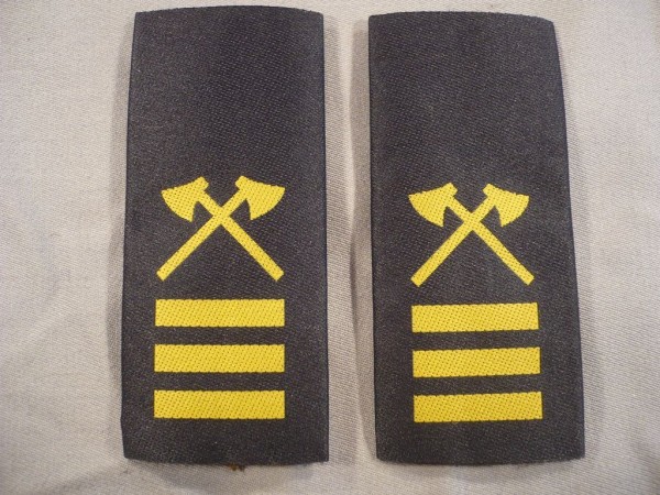Rangschlaufen Oberstabsgefreiter- Unteroffizier/ Sergeant/ Petty Officer 2nd Class Marine mit gekreuzten Äxten 