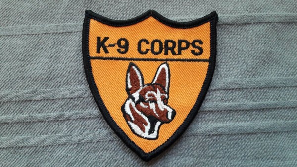 Armabzeichen K-9 Corps Hundeführer