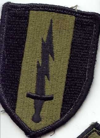 Armabzeichen 1st Signal Brigade, tarnfarben ( OD )