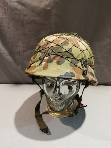 Bundeswehr Stahlhelm M1A1 Größe 57-61 mit Tarnbezug in Amöbentarn Original