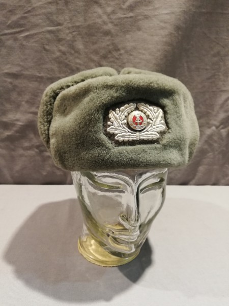 Wintermütze - DDR NVA Landstreitkräfte Offizier - Größe 54 - von 1966