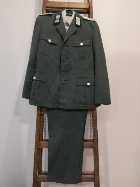 Jacke, Hose, Hemd - Volkspolizei