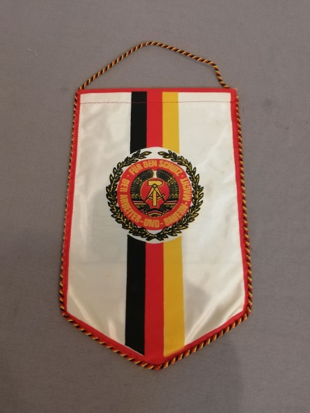 Tischfahne/ Tischwimpel DDR NVA Truppenteil Carl Motlmann
