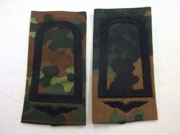 Rangschlaufen Stabsunteroffizier schwarz auf Flecktarn mit Schwinge